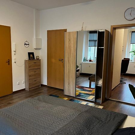 Ferienwohnung Karli'S Plaetzchen Gera Exterior foto
